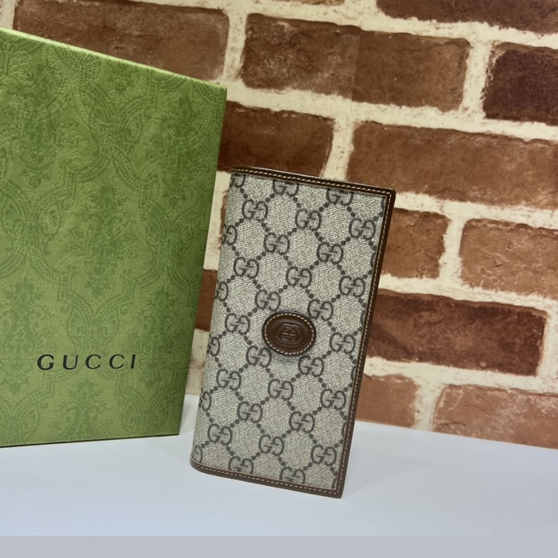 G*u*i wallets & purse